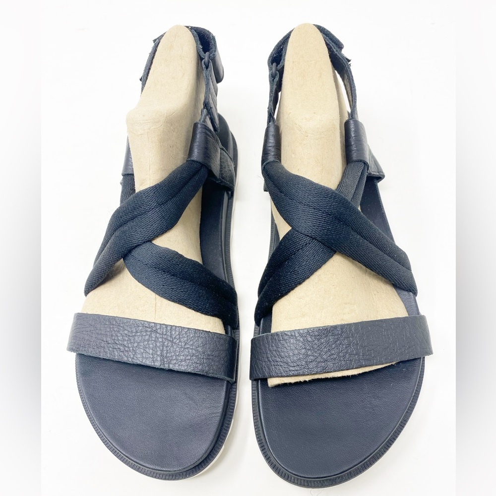 Sorel Sandals Roaming Decon Size 9.5
